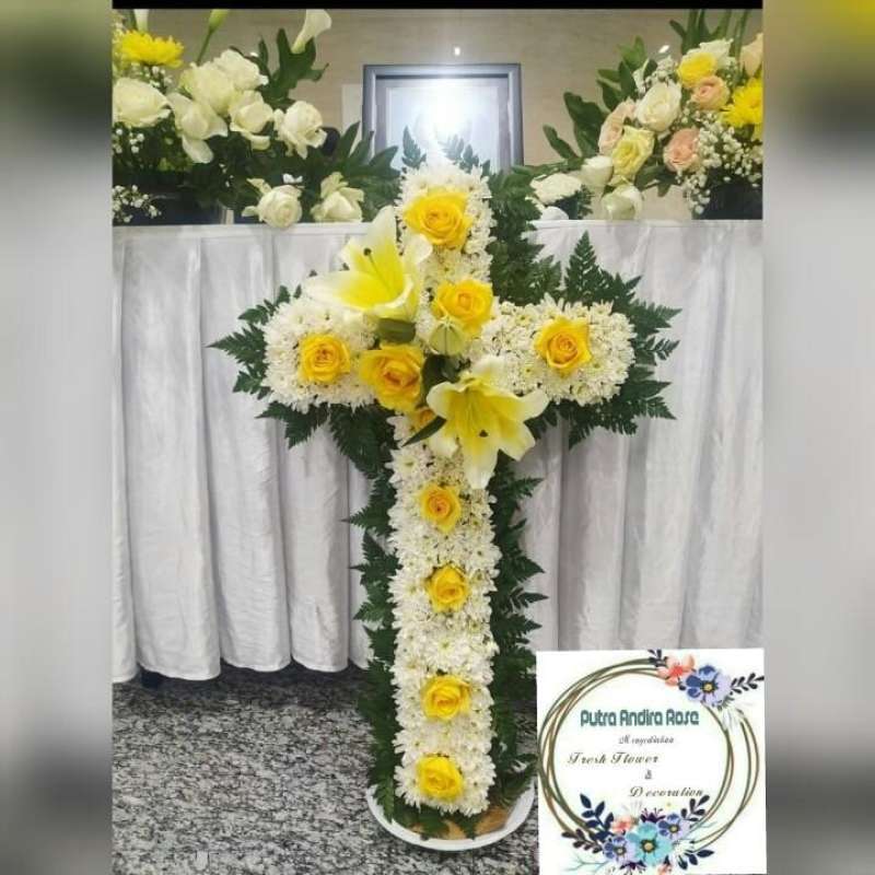 Promo PAKET STANDING RANGKAIAN DUKA CITA 1 SALIP 2 BUNGA DAN LILIN