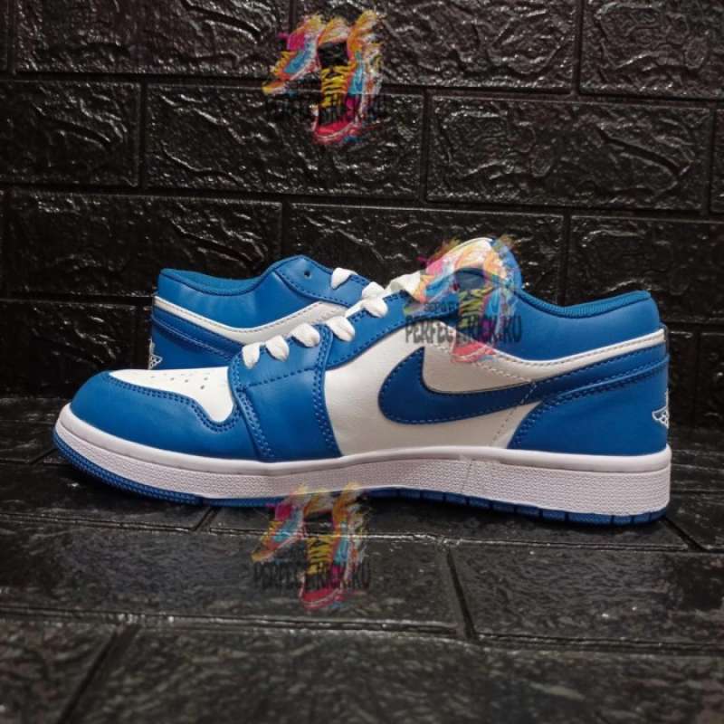 sepatu air jordan blue