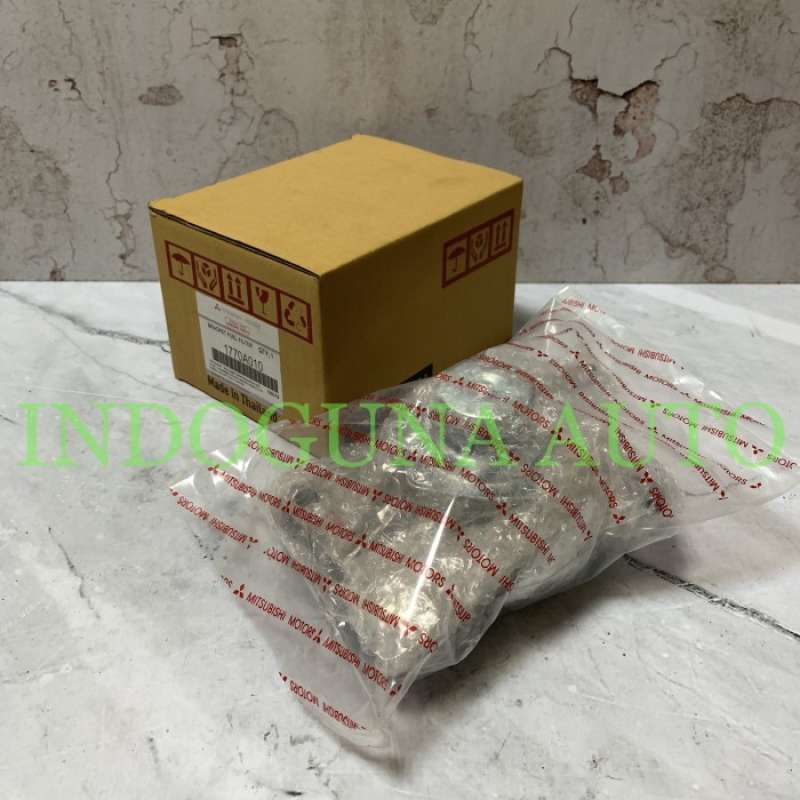 Jual BRAKET POMPA SOLAR / BRACKET BODY FUEL FILTER L200 TRITON 2800cc