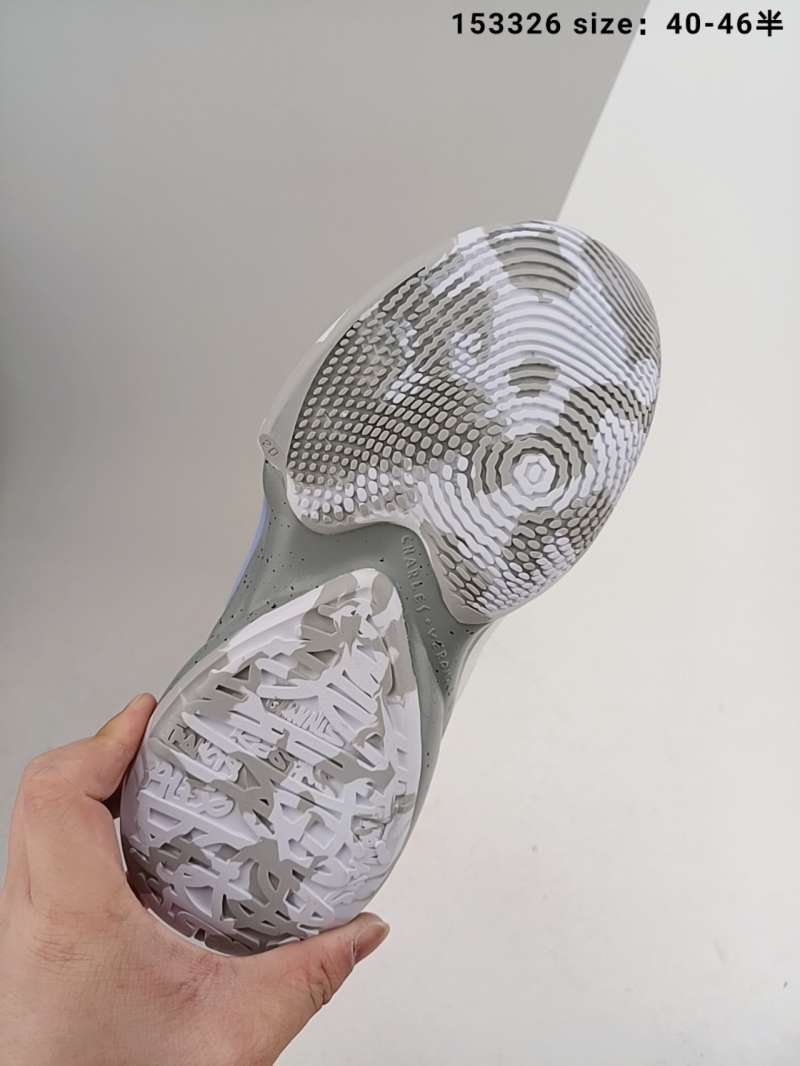 giannis antetokounmpo first signature shoe