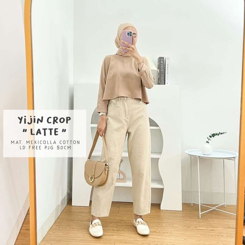 Ide Outfit Ke Bioskop Hijab Simple. Cek Yuk! - Blibli Friends