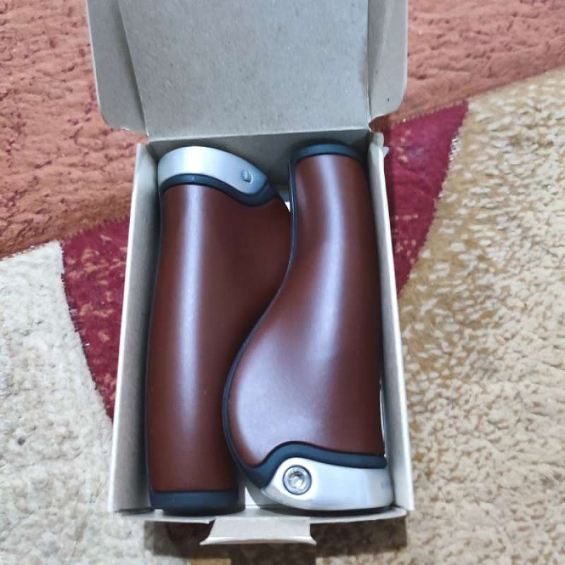 brooks gp1 honey