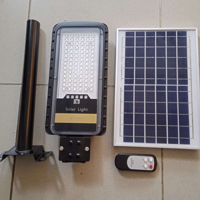 Promo Lampu PJU Solar 80w Lampu Jalan Tenaga Surya 80 w Sorot Solar 80 ...