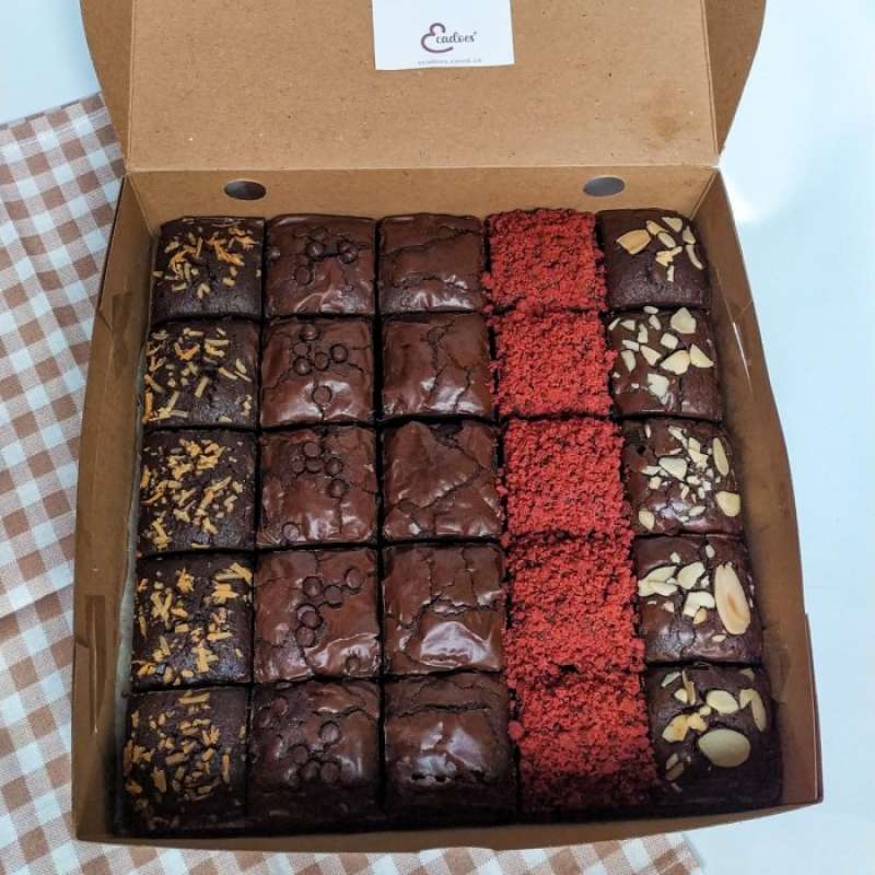 Promo [TOPPINGS] Fudgy Brownies Dark Coklat Sekat Shiny Crust Terbatas