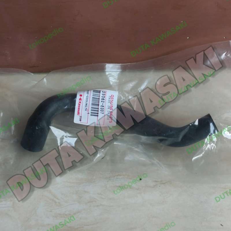 Promo SELANG RADIATOR PANJANG BAJAJ PULSAR NS 200 ORIGINAL Diskon 30