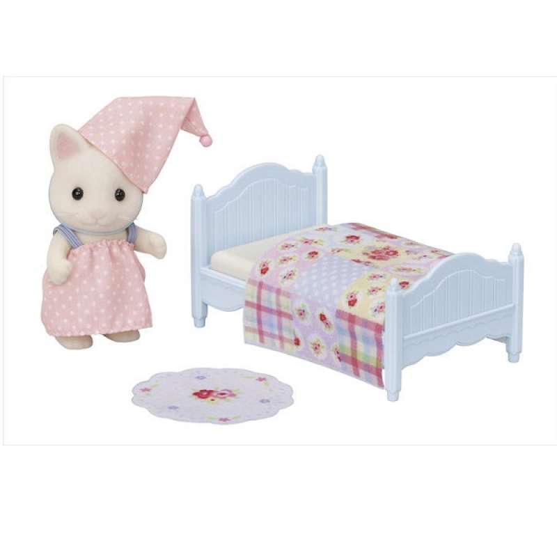 Sylvanian Families: Floral Cat Girl's Wash and Clean Set