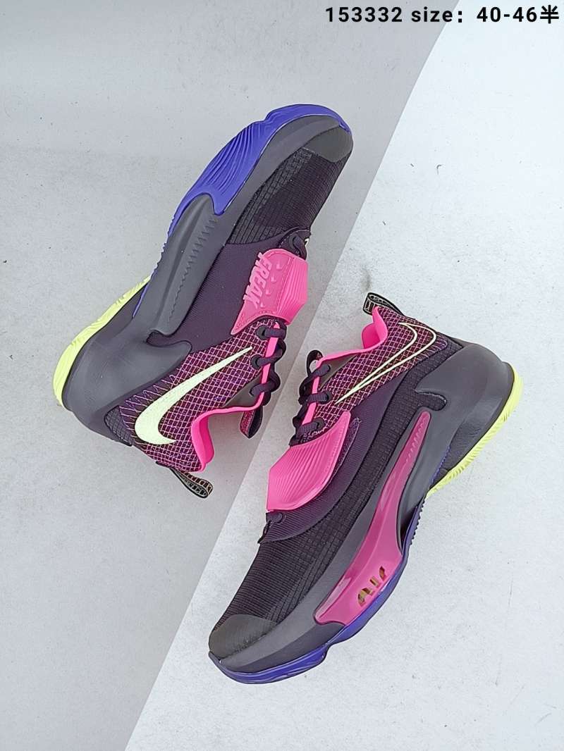 Jual Zoom unit in forefoot unique traction pattern and outsole NBA