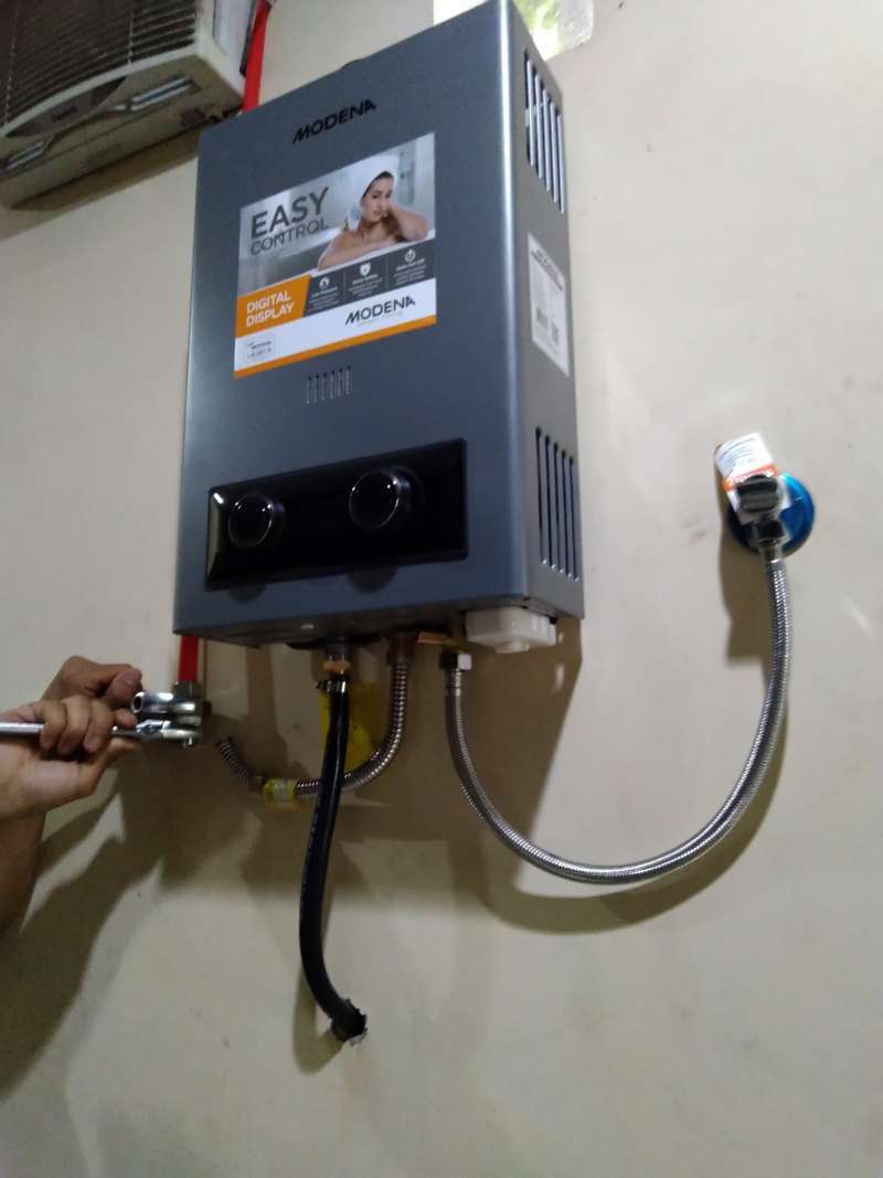 Jual Water Heater Gas Modena Paket Berikut Pemasangan di Seller Maddina