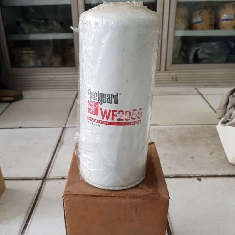 Jual Coolant Filter Fleetguard WF2055, Volvo Construction di Seller