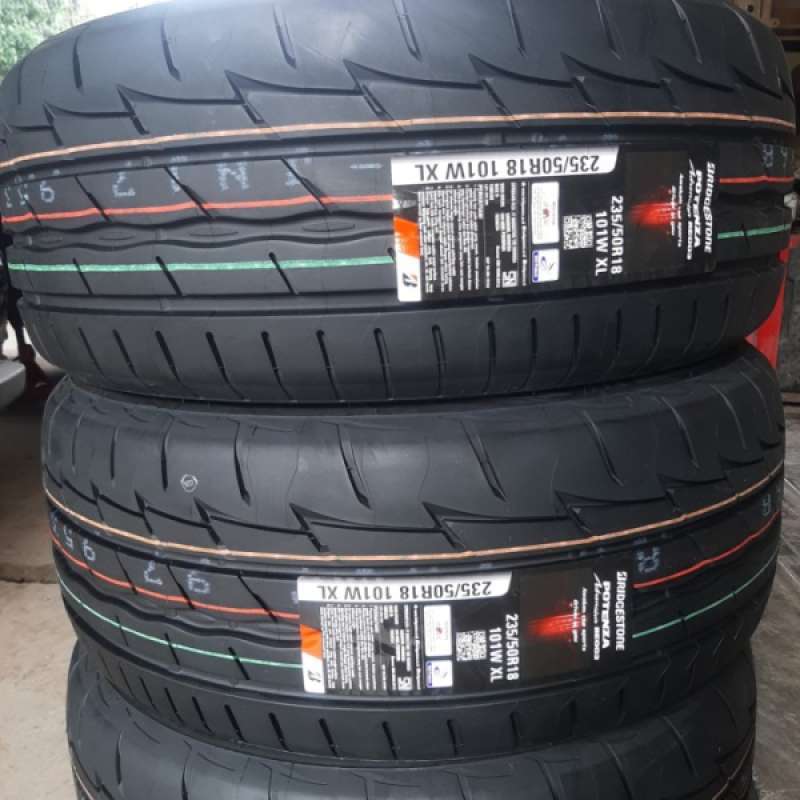 Ban Bridgestone Innova R17: Performa dan Kenyamanan di Jalanan Indonesia