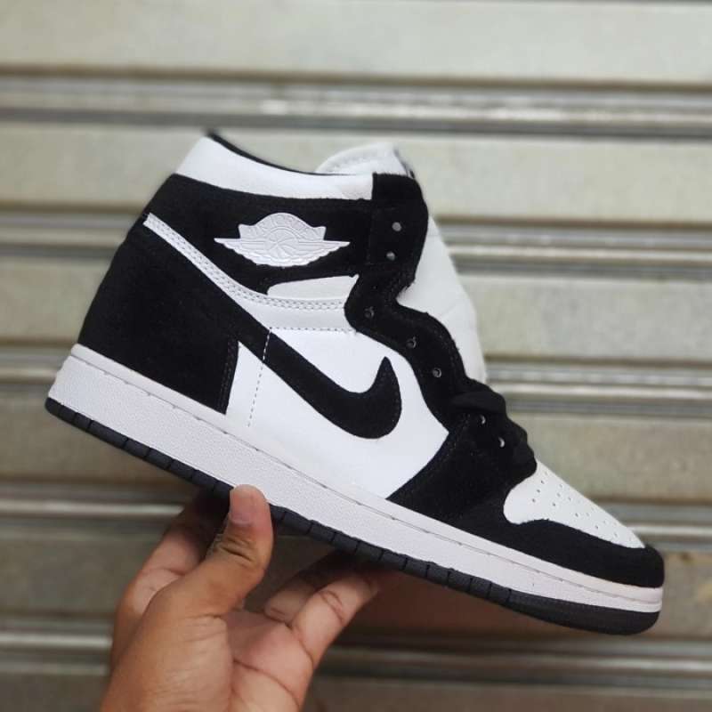 aj1 panda twist