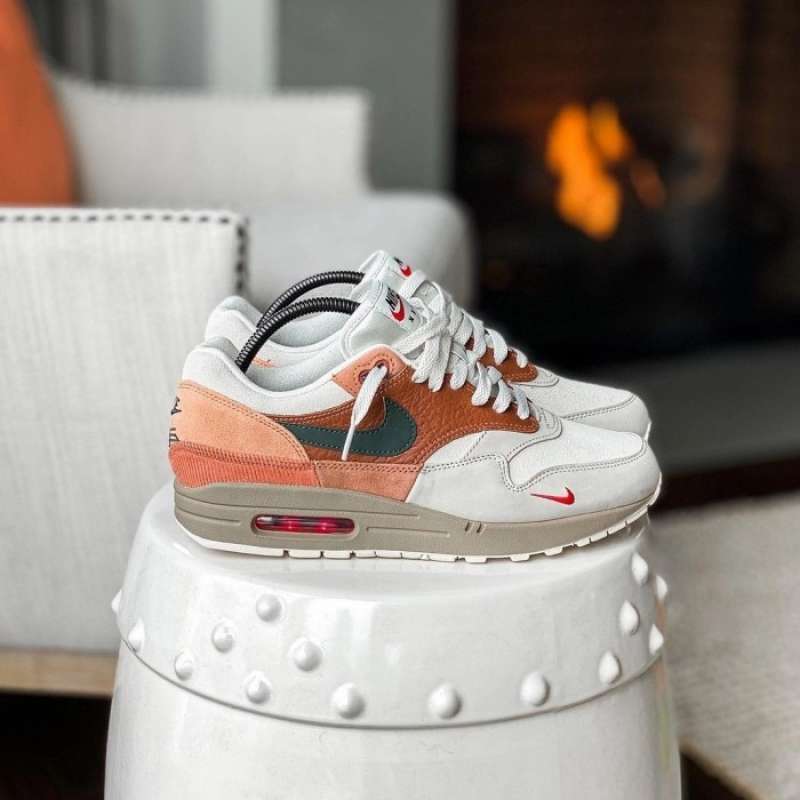 nike air max 1 amsterdam stockx