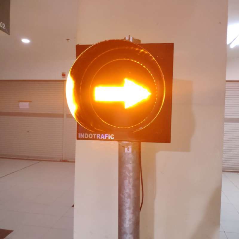 Jual Flashing Light 30cm Panah/Arrow di Seller Thunder Store Duri