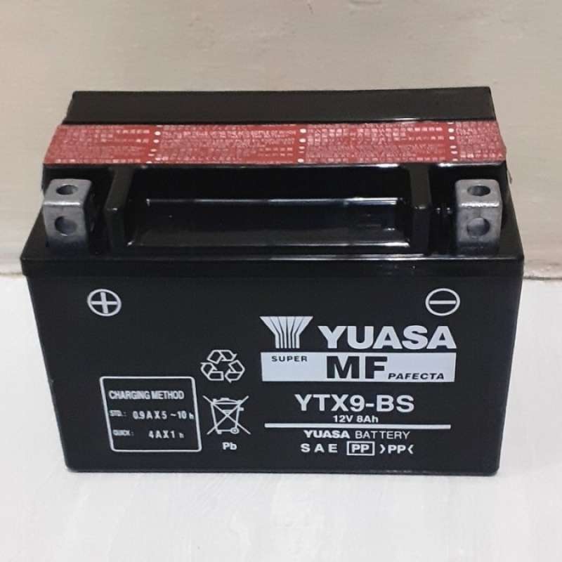 Promo Aki Accu Motor Yuasa YTX9 BS Aki Kering MF 12V 8Ah Diskon 23% di