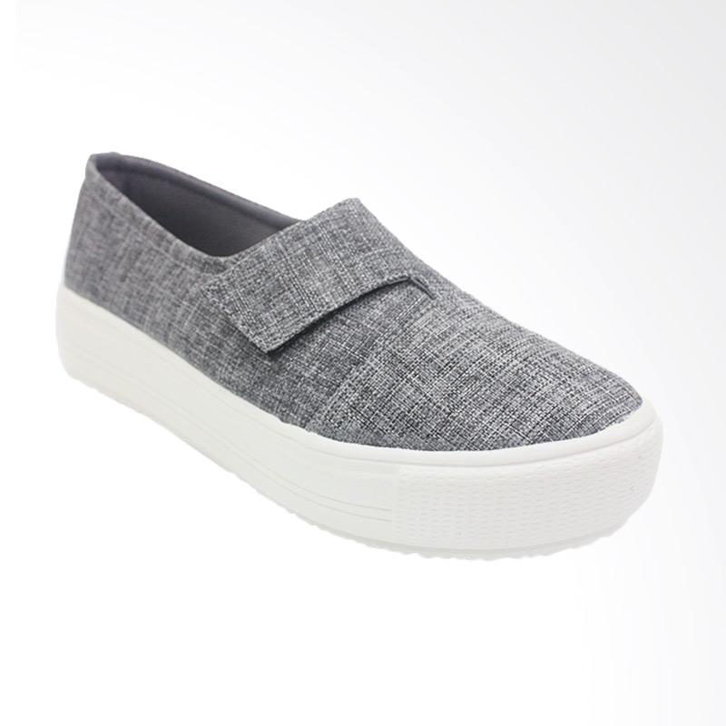 Jual Dr  Kevin 43220 Woman Slip On Sepatu  Wanita  Grey 