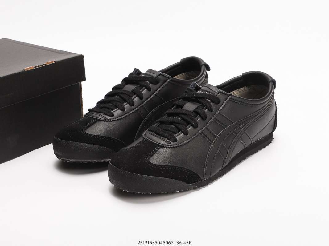 beda asics dan onitsuka