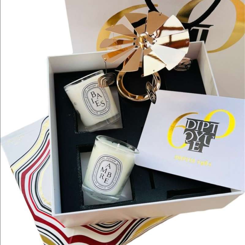 Promo DIPTYQUE CANDLE CAROUSEL WHITE GIFT SET (PRODUK) Diskon 33 di
