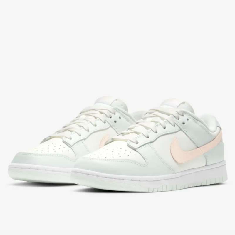 Jual NIKE Dunk Low Barely Green Women Sizing 8 di Seller