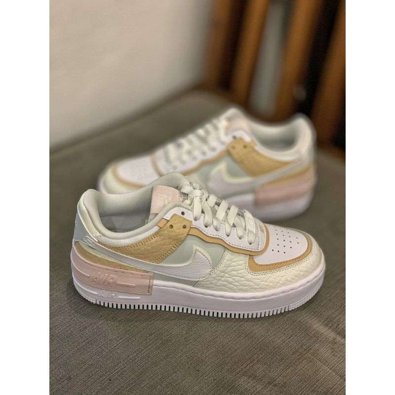 nike shadow aura
