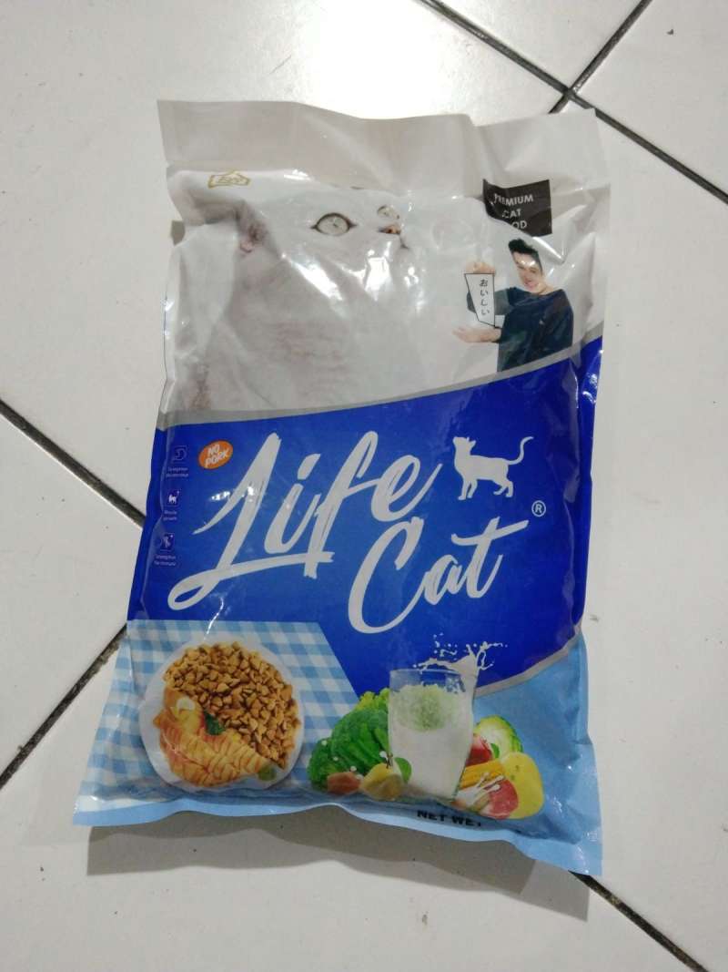 Jual Life Cat 1kg Makanan Kucing Kering Life Cat Dry Food 1 kg di