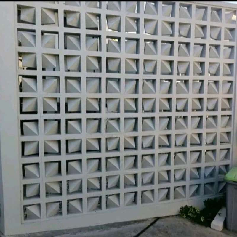 Promo Roster/minimalis/dekorasi/dinding/rumah/warna/putih/abu/merah