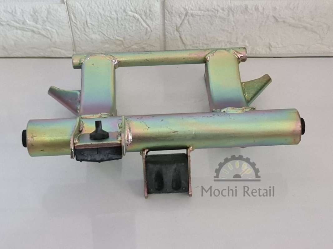 Jual Gantungan Mesin Engine Mounting VARIO TECHNO 125 di Seller