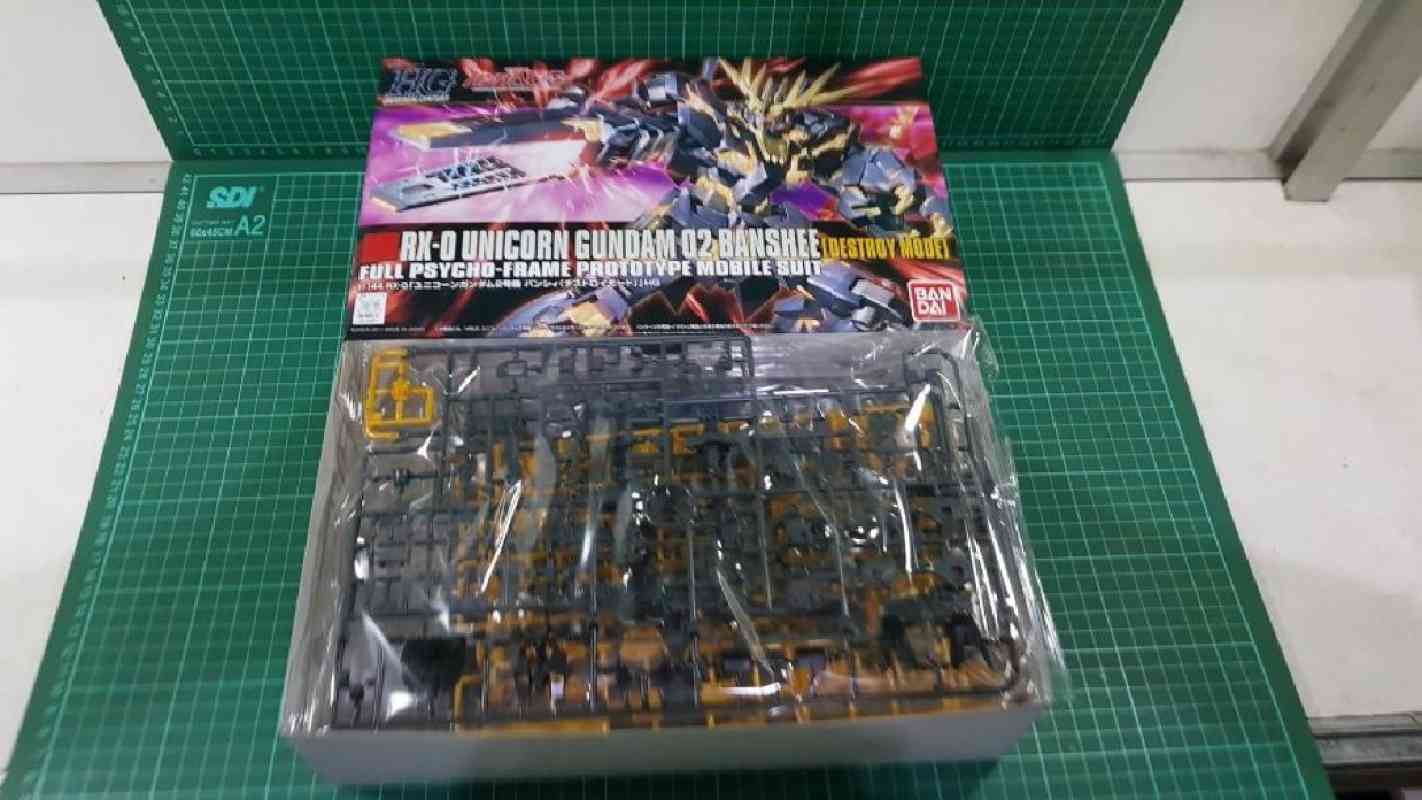 thumbnail image 2 of Bandai HGUC 1/144 Unicorn Gundam 02 Banshee Destroy Mode Model Kit - Japan Import, 134 2 of 4