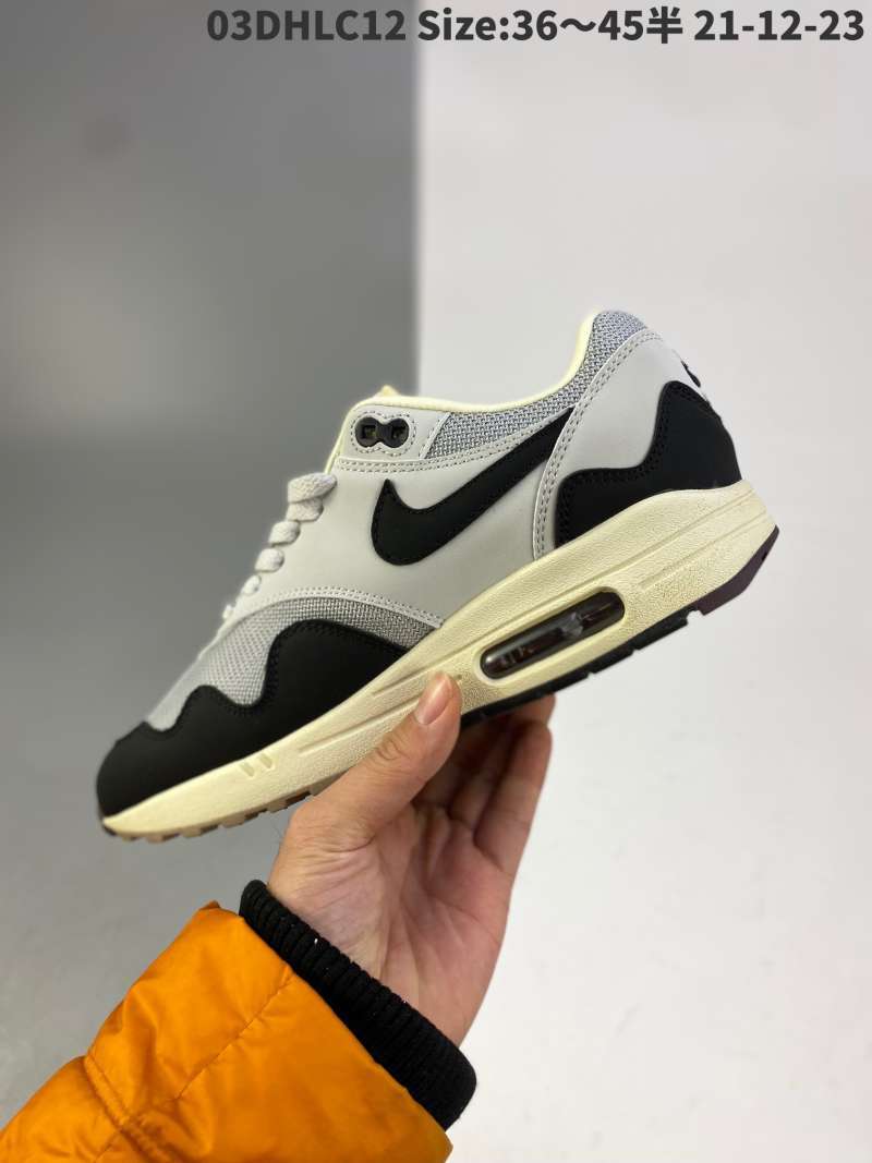 Jual Nike Patta X Nike Air Max 1 Monarch Retro Casual Running Shoe ...