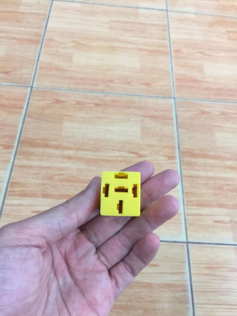 Jual Rumah Relay Kaki 4 / Kaki 5 Untuk Klakson Dan Lampu Mobil di