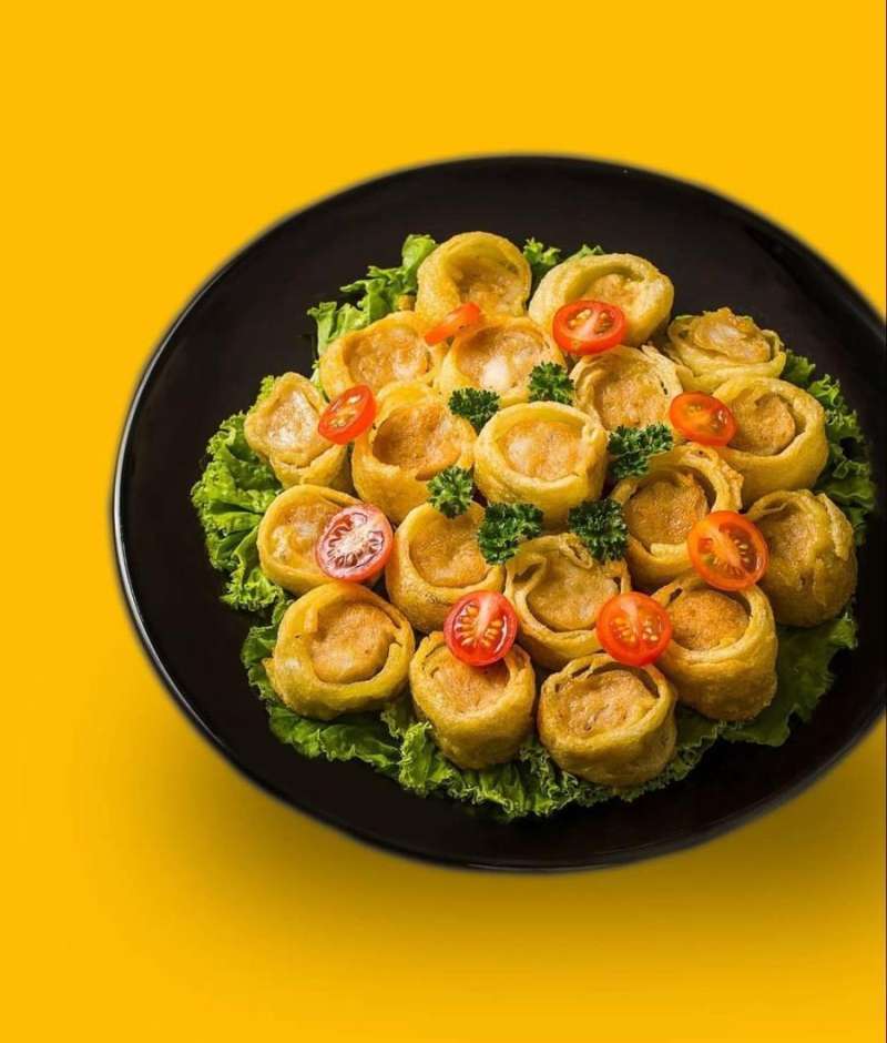 Jual Fish Egg Roll Rolade Ikan Daruma dengan berat per pack 500 gram di