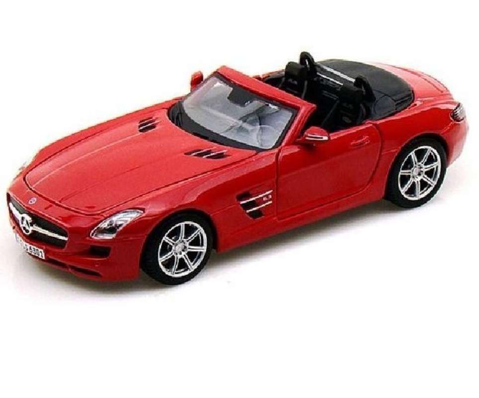 Silver Mercedes Benz SLS AMG Roadster 1/24 Scale Diecast Model by Mais – Toys and Gifts
