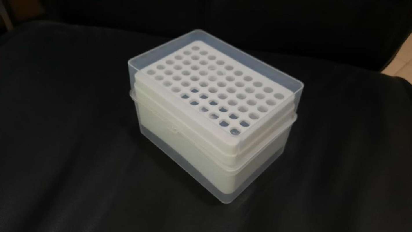 Jual Rak Blue Tip Plastik 100 Lubang Wadah Box Rack Micropipette Tip
