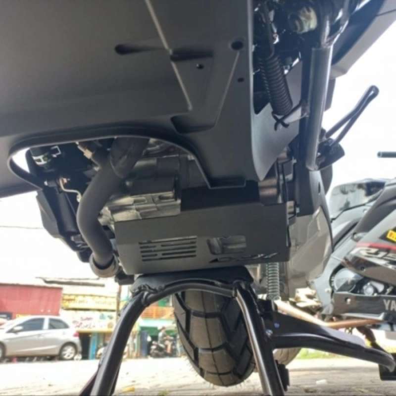 Jual Cover Engine Cover Mesin Bawah New Adv 160 Vario 160 Pcx 160 di