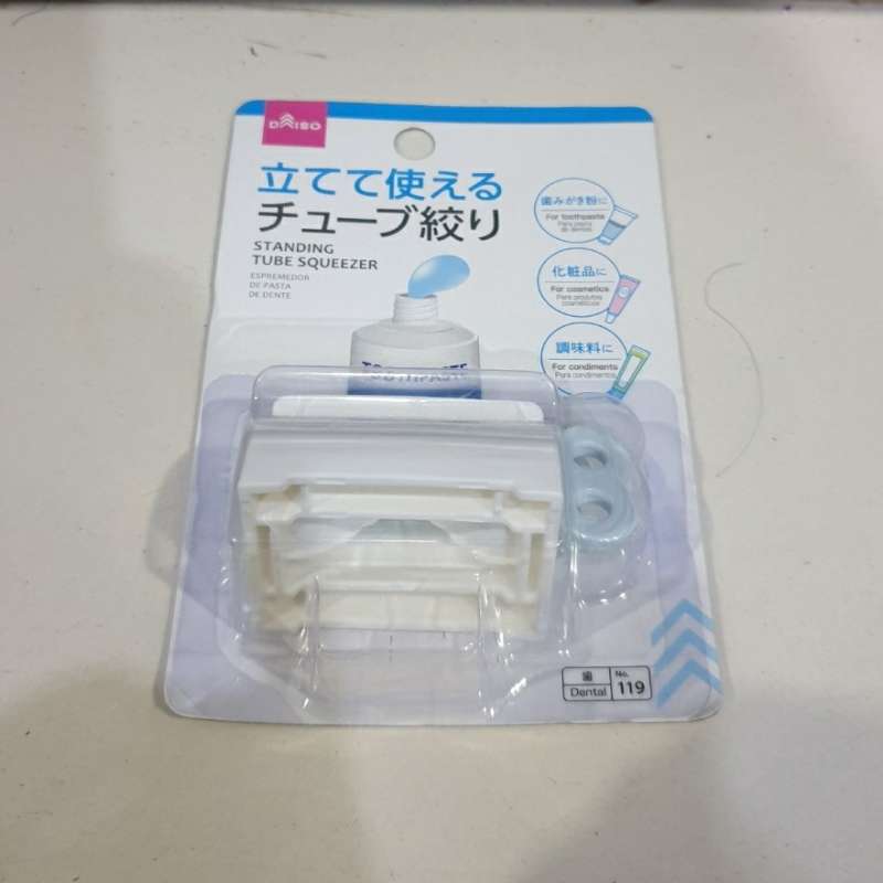 Jual Daiso Standing Tube Squeezer Toothpaste Tabung Pemeras Pasta Gigi