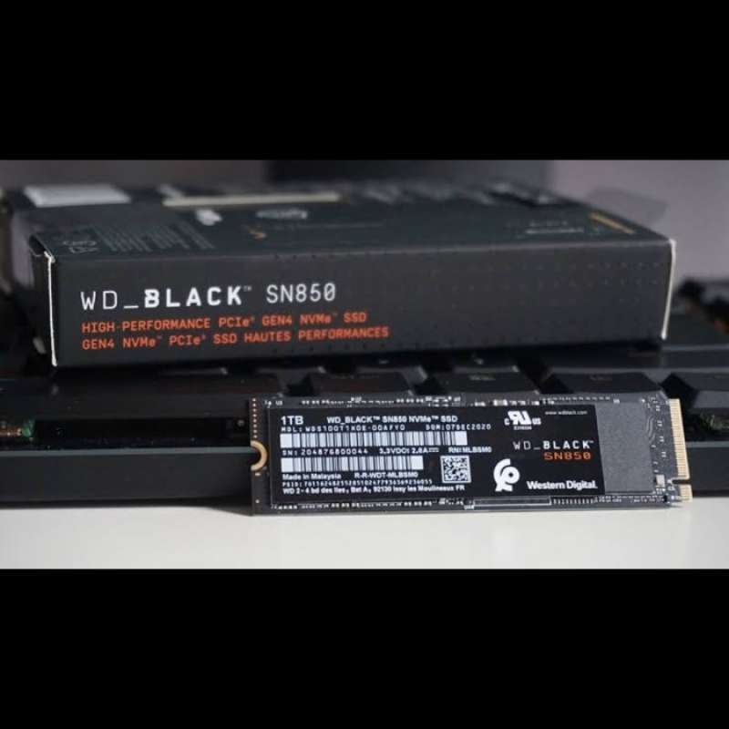 SSD WD Black SN850X, 1 TB NVMe PCIe Gen4 M.2 2280, con disipado SSD WD Black SN850X, 1 TB NVMe PCIe Gen4 M.2 2280, con disipado