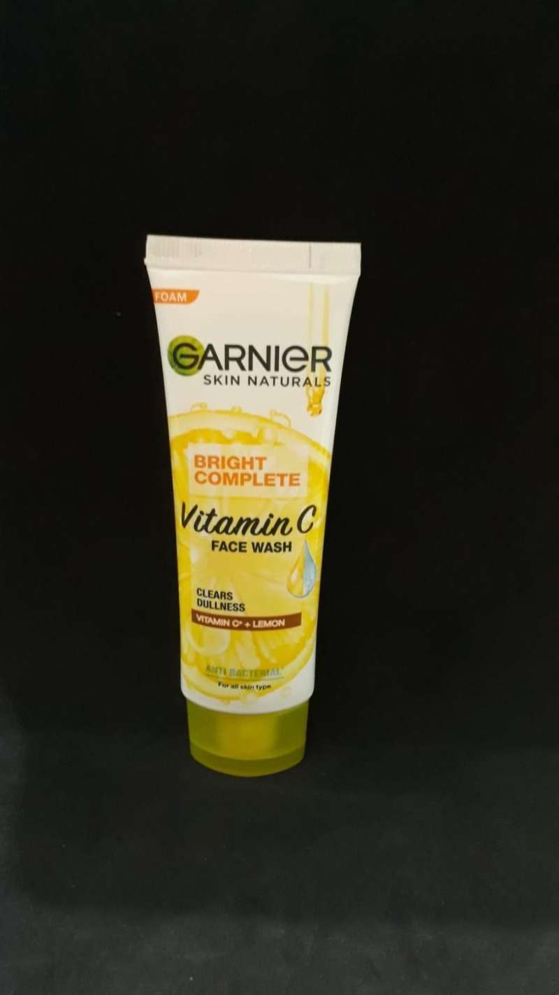 Jual GARNIER BRIGHT COMPLETE VITAMIN C FACE WASH 50ML di Seller