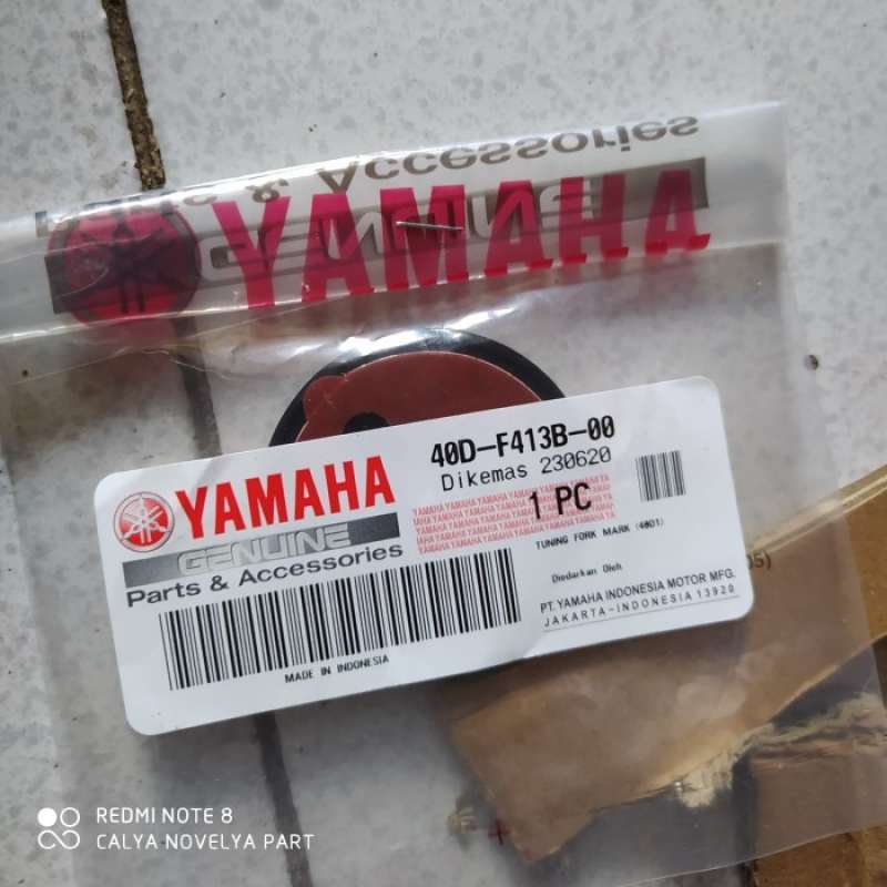 Yamaha Nmax (2015-2020) Sinyal Üst Logo Orijinal - 2DP-F413B-00