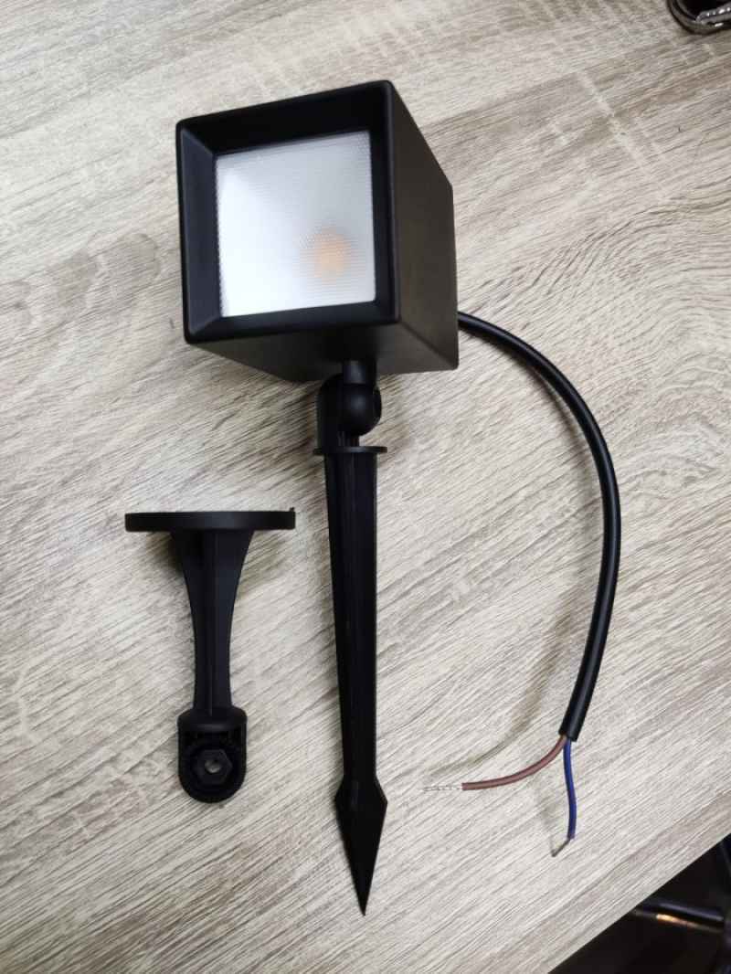 Promo Lampu Sorot Taman 5 Watt LED Kotak Outdoor Lampu Sorot Taman 5w