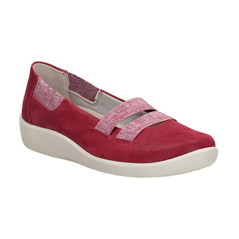 Jual Clarks 26116155 Sillian Rest Cherry Synthetic Sepatu