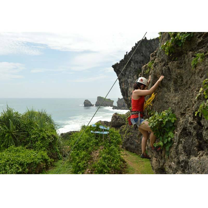 Jual Jogja Adventure Rock Climbing Tebing Siung Paket Wisata Di
