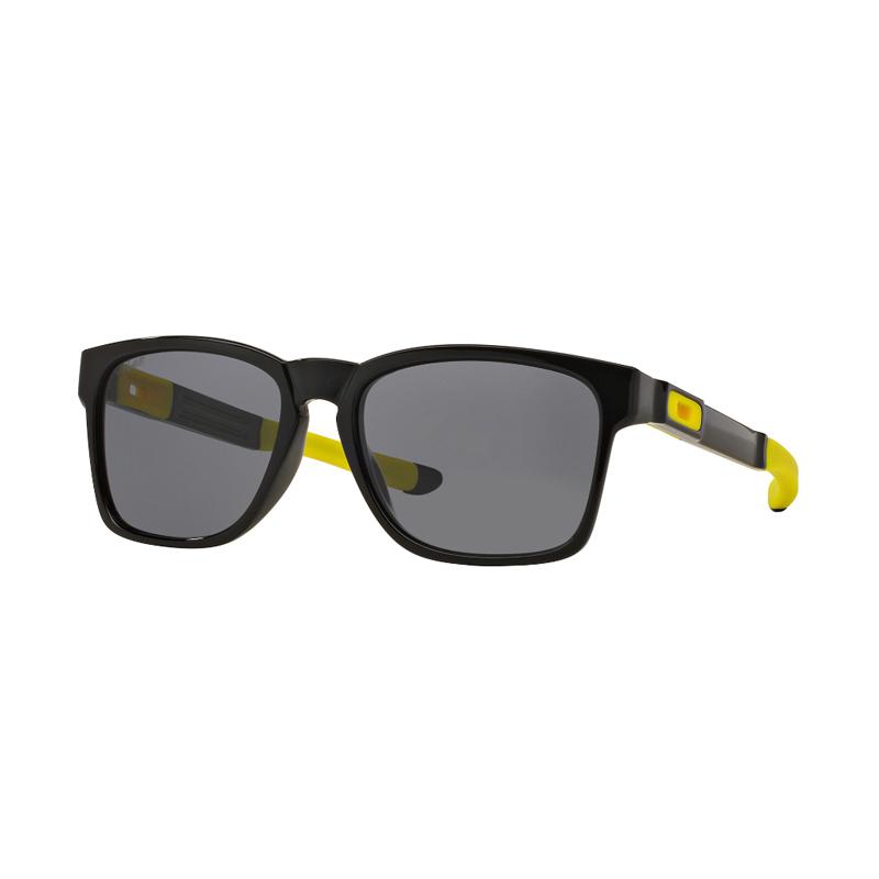 jual oakley catalyst oo9272 927217 polished black vr 46 sunglasses grey size 55 jual oakley catalyst oo9272 927217 polished black vr 46 sunglasses grey size 55
