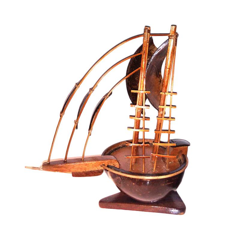 Jual Satuempat Jogja Craft Miniatur Kapal Pinisi Dewaruci Batok Kelapa