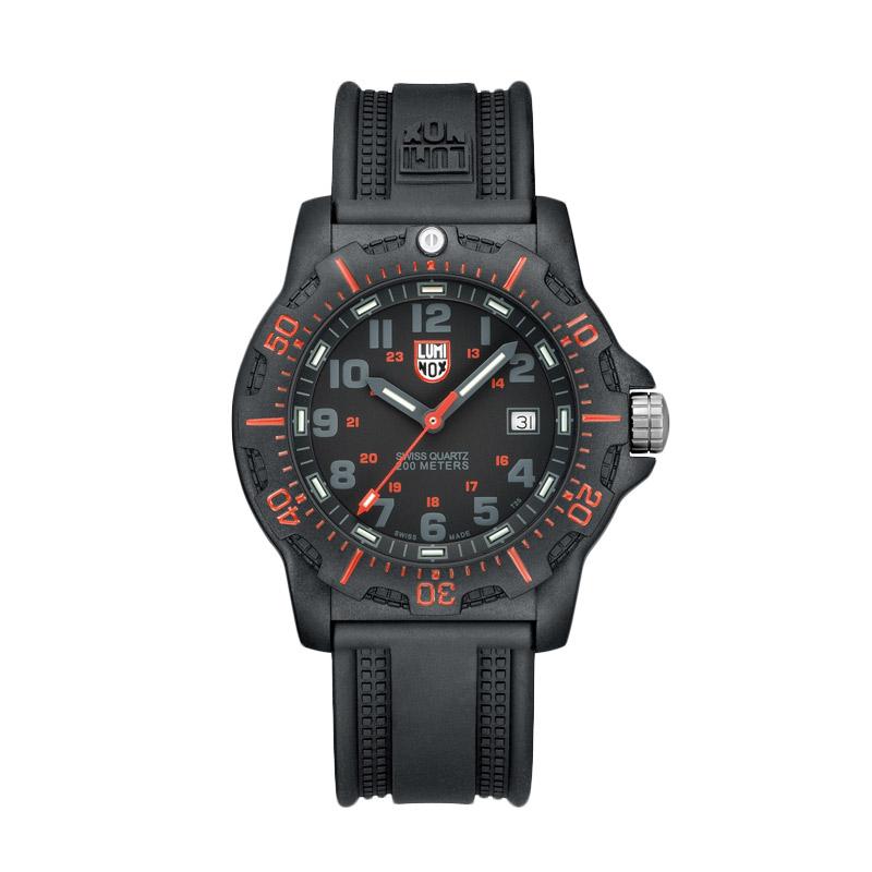 harga luminox black ops carbon 8800 series rubber harga luminox black ops carbon 8800 series rubber