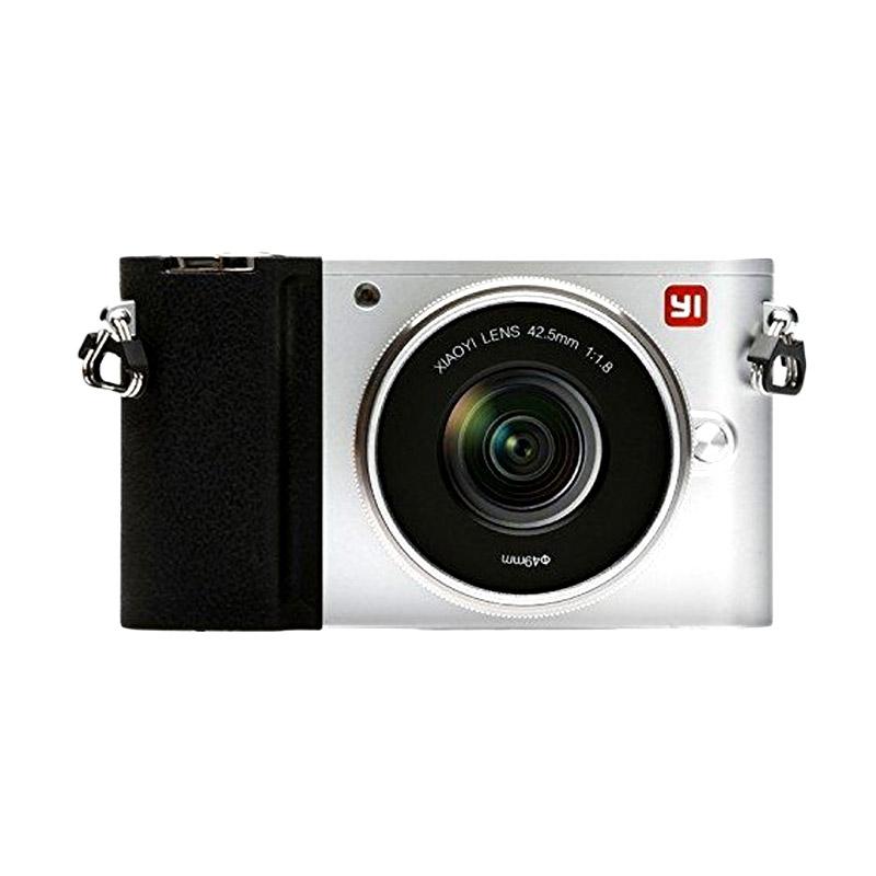 Jual Xiaomi Yi M1 Kit 12-40mm F3.5-5.6 Kamera Mirorrless