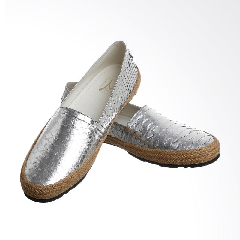 jual marnova flat loafer anya sepatu wanita silver harga kualitas terjamin blibli jual marnova flat loafer anya sepatu wanita silver harga kualitas terjamin blibli