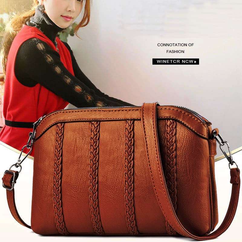 Tas Selempang Model Tas Wanita Terbaru 2021 / Katalog Harga Sling Bag
