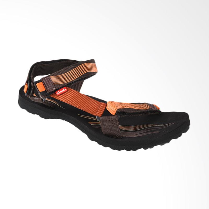 Trend Model  33 Model  Sandal  Gunung  Wanita