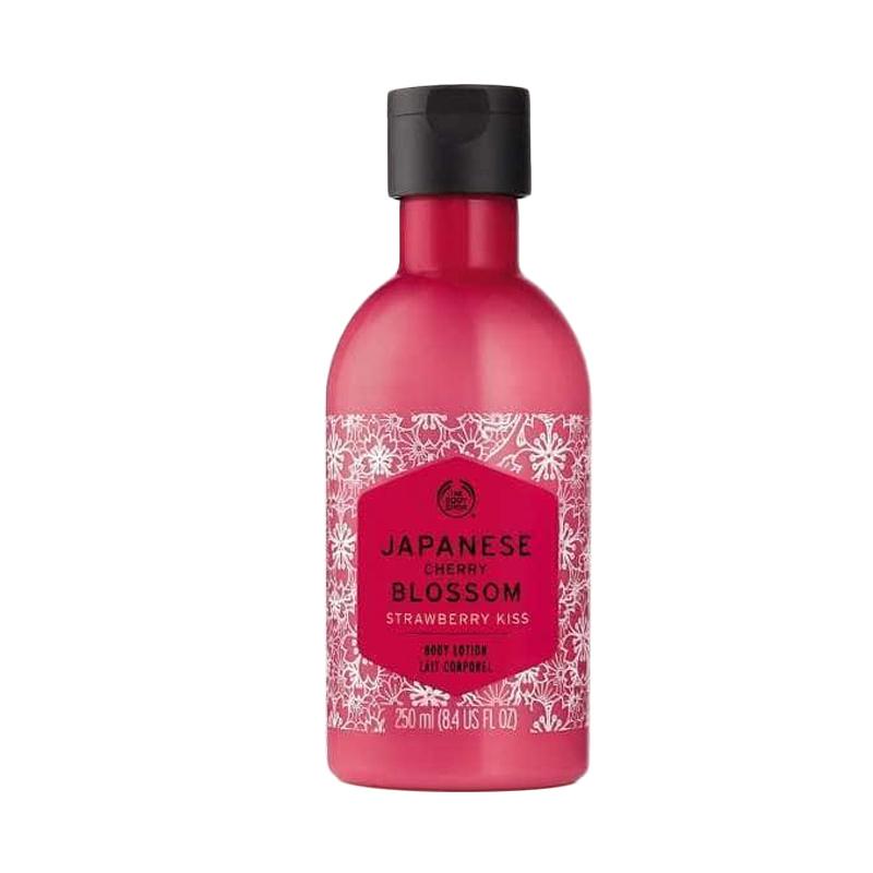 Jual The Body Shop Japanese Cherry Blossom X Strawberry Kiss Shower Gel