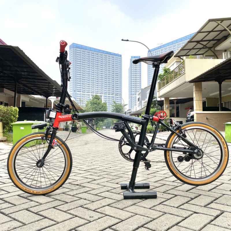 Promo Stand Bike Display Brompton Dudukan Pedok Sepeda Lipat Fnhon
