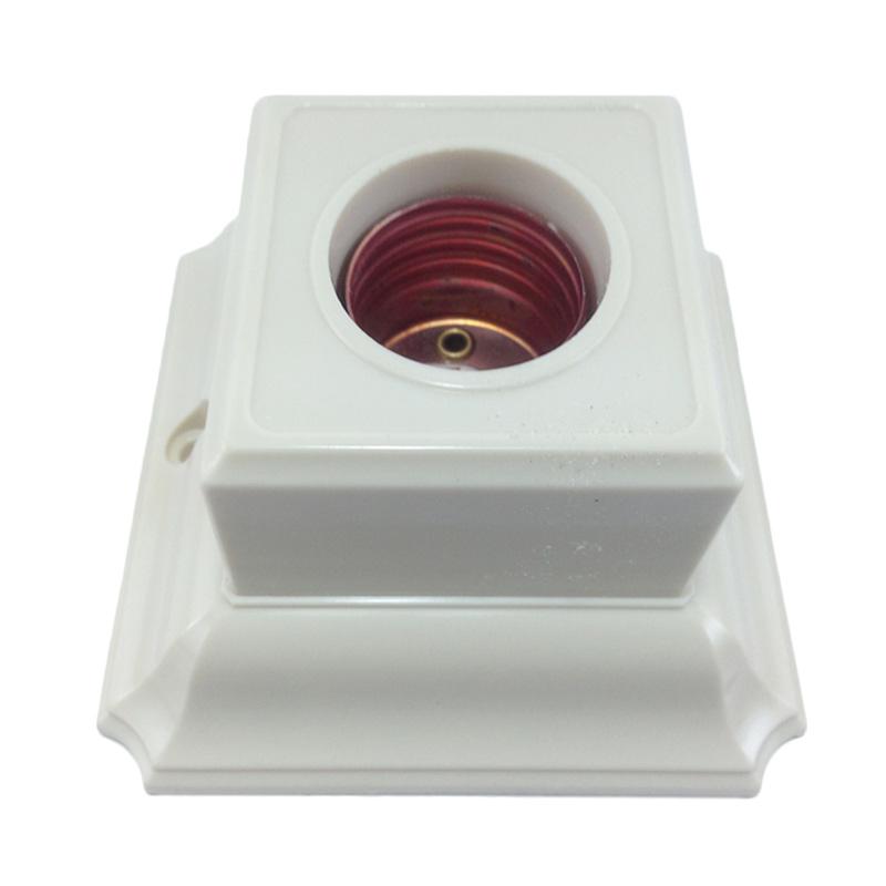 Broco Fitting Lampu Plafon New Desain E27 Putih Wikie Broco Fitting Lampu Plafon New Desain E27 Putih Wikie